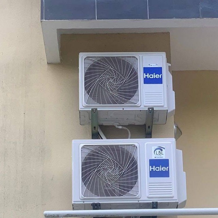 Duas unidades exteriores Haier